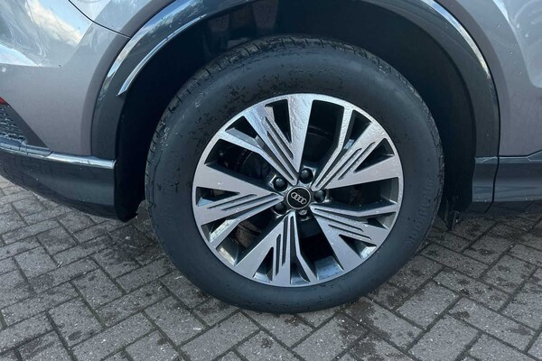 Used Audi Q4 e-tron 2024 for sale - 74716878: Photo 32