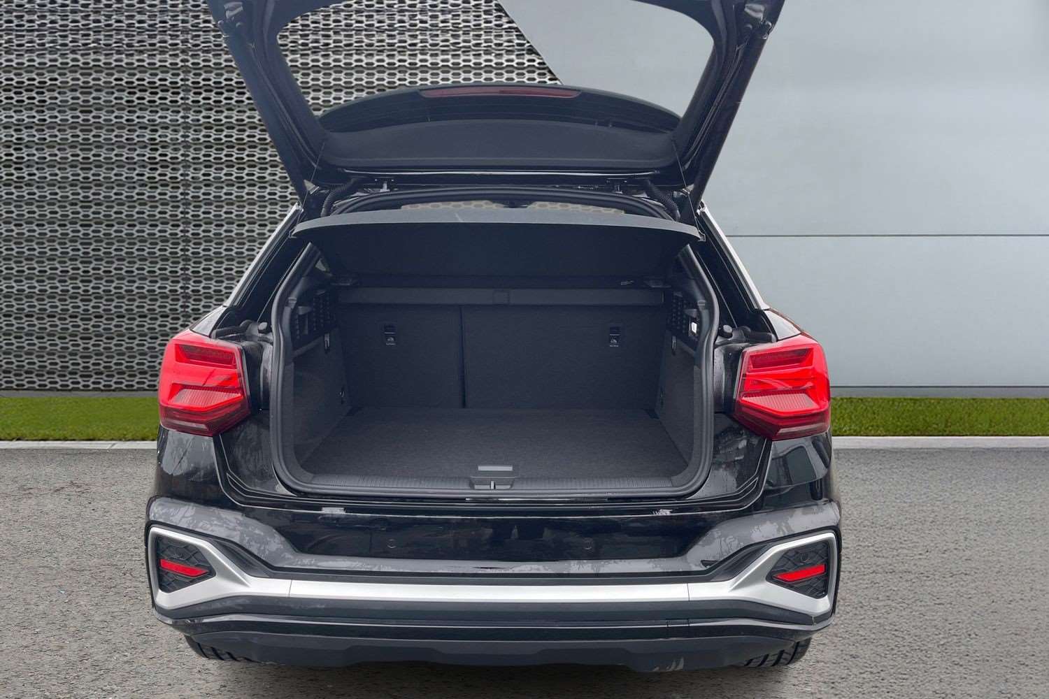 Used Audi Q2 2025 for sale - 76851573: Photo 13