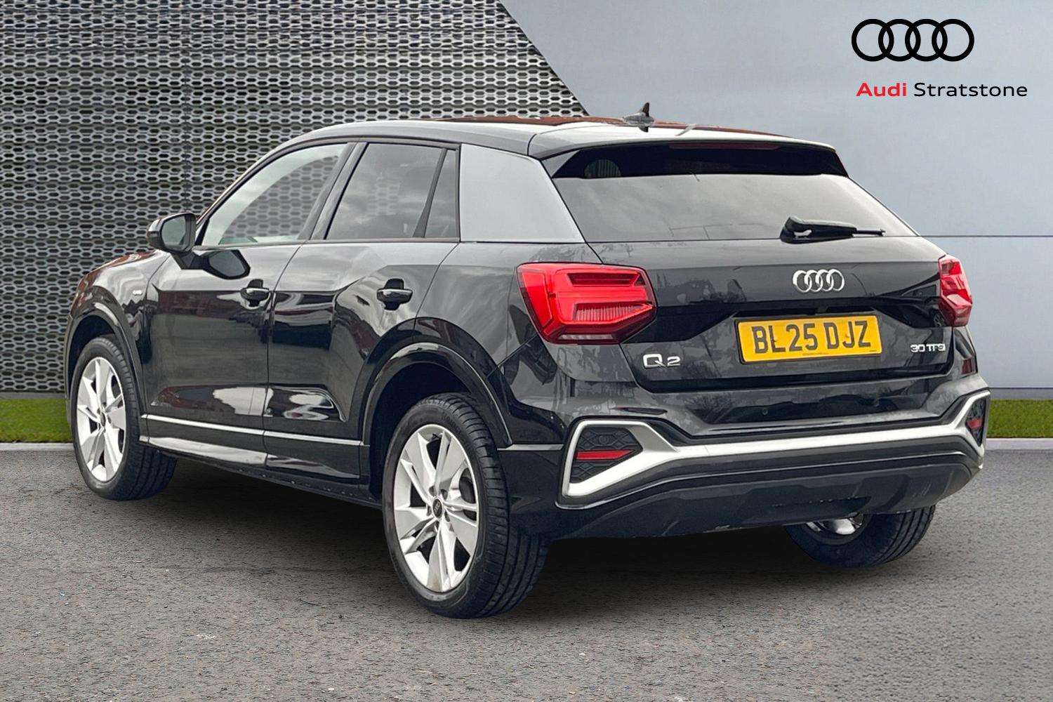 Used Audi Q2 2025 for sale - 76851573: Photo 3