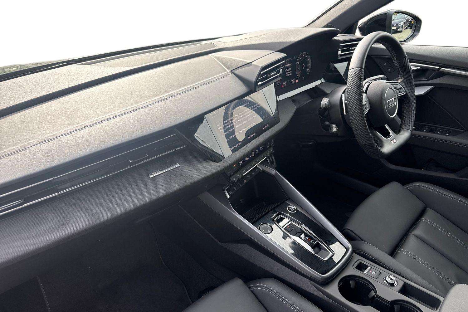 Used Audi A3 2025 for sale - 75742236: Photo 2