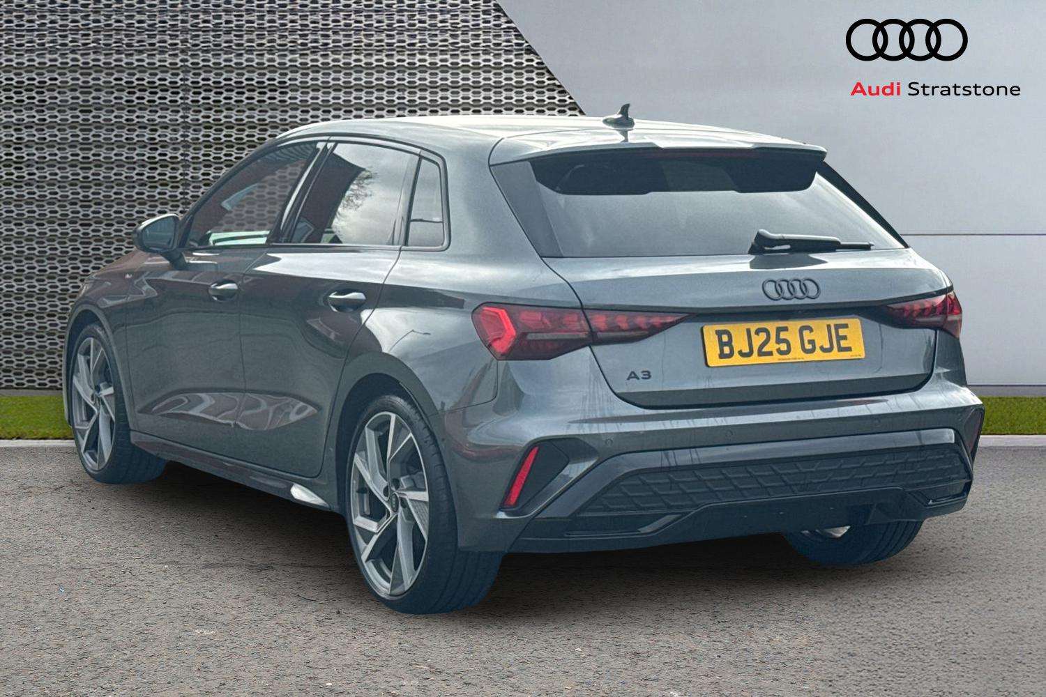 Used Audi A3 2025 for sale - 75742236: Photo 3