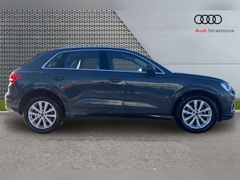 Used Audi Q3 2025 for sale - 77018840: Photo