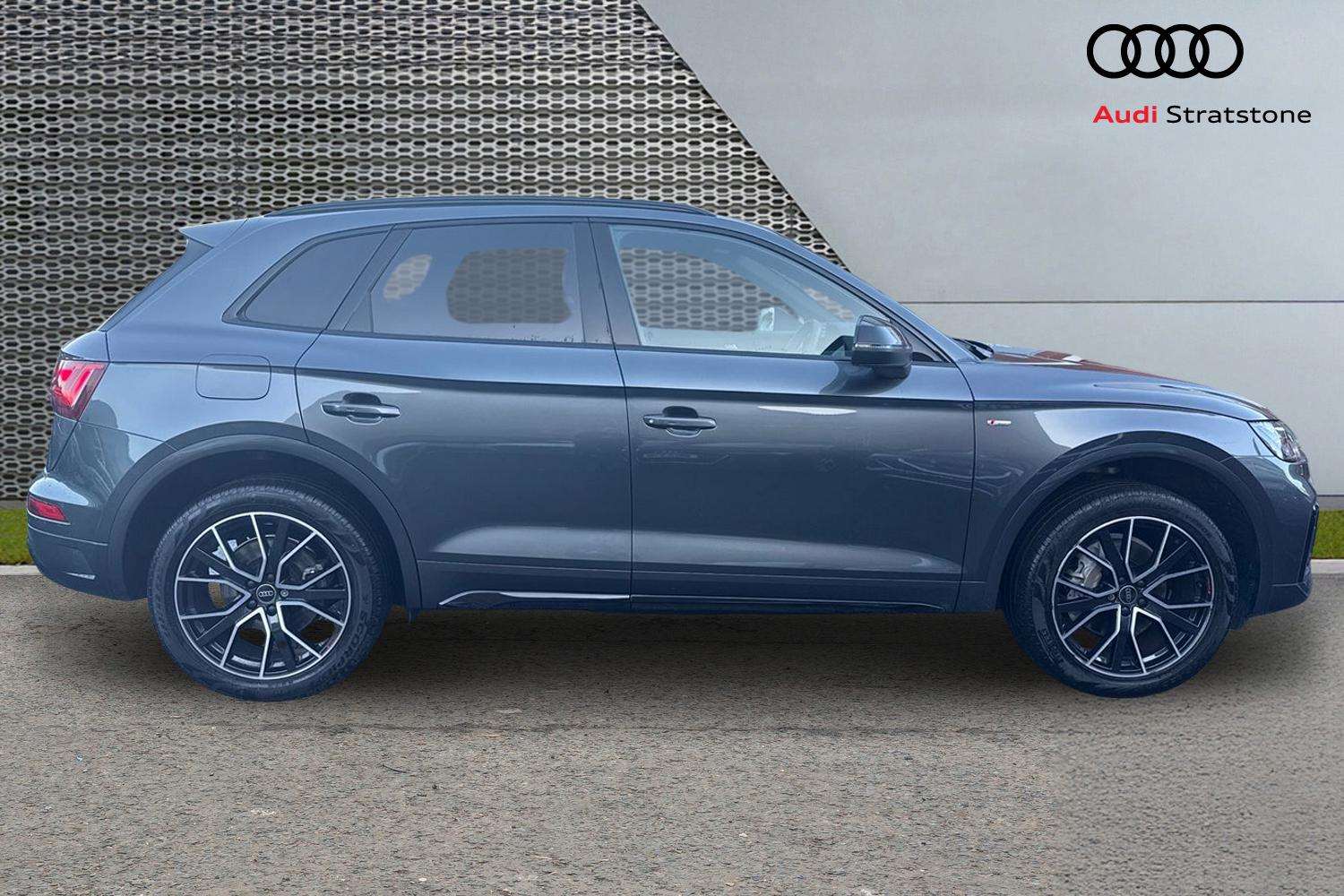 Used Audi Q5 2023 for sale - 75733310: Photo 4