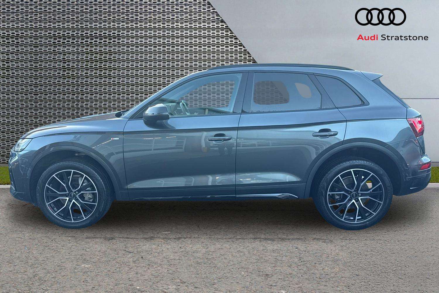 Used Audi Q5 2023 for sale - 75733310: Photo 8