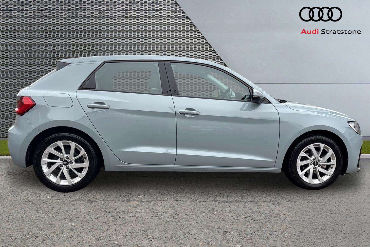 Used Audi A1 2023 for sale - 77443366: Photo 4