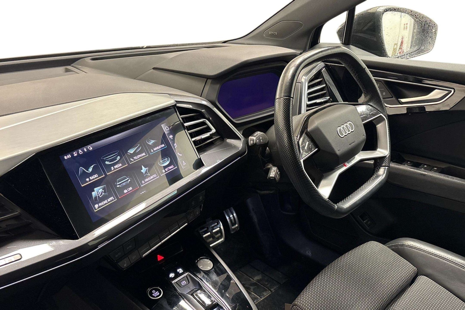 Used Audi Q4 e-tron 2021 for sale - 77500400: Photo 2