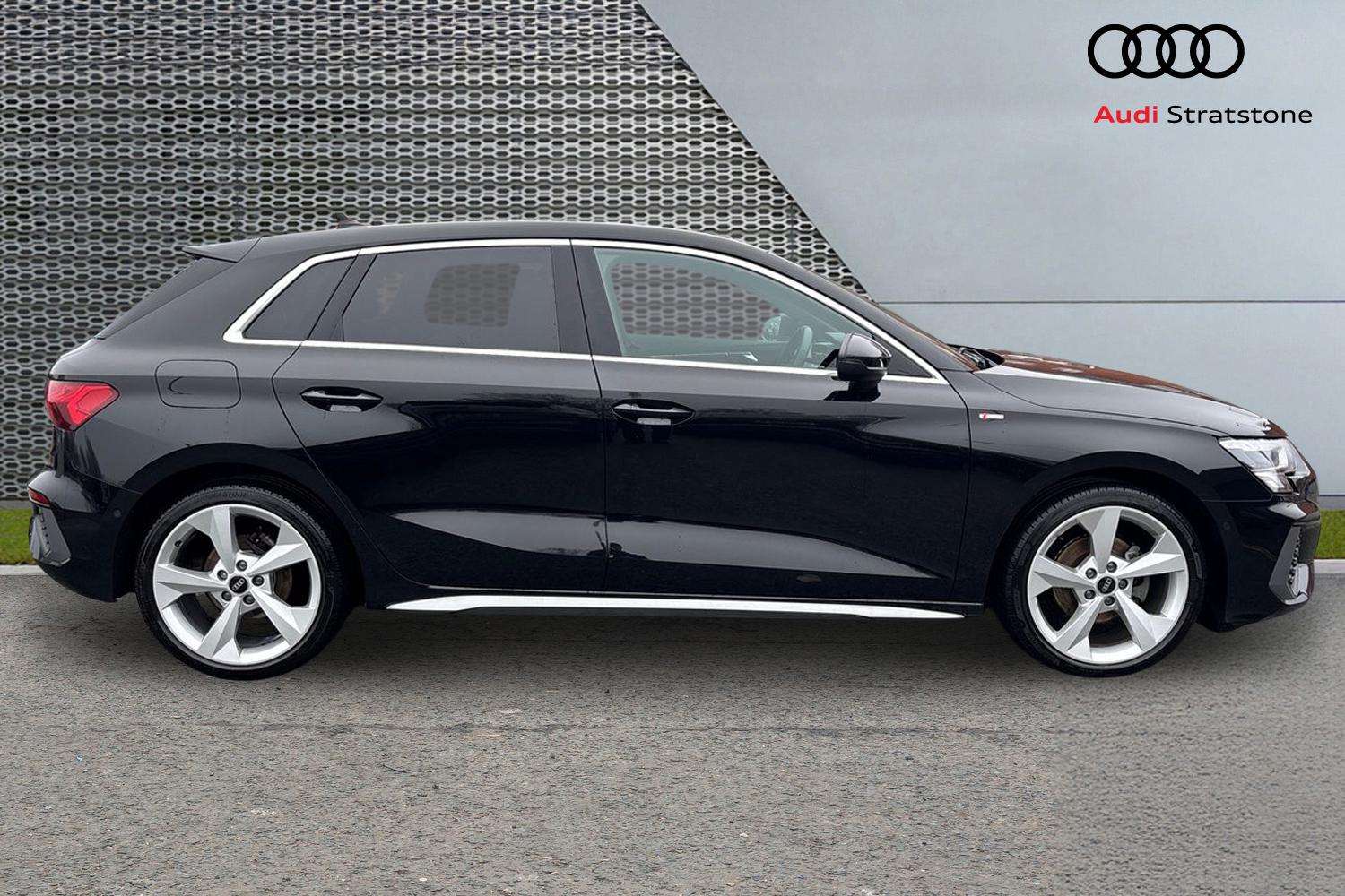 Used Audi A3 2022 for sale - 77615452: Photo 4