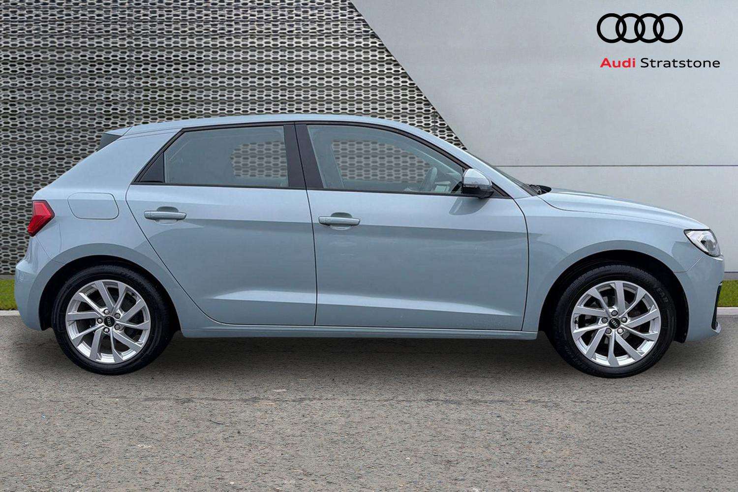 Used Audi A1 2023 for sale - 77443314: Photo 4