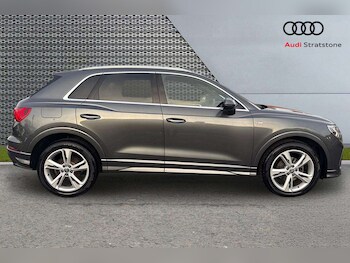 Used Audi Q3 2019 for sale - 76459893: Photo