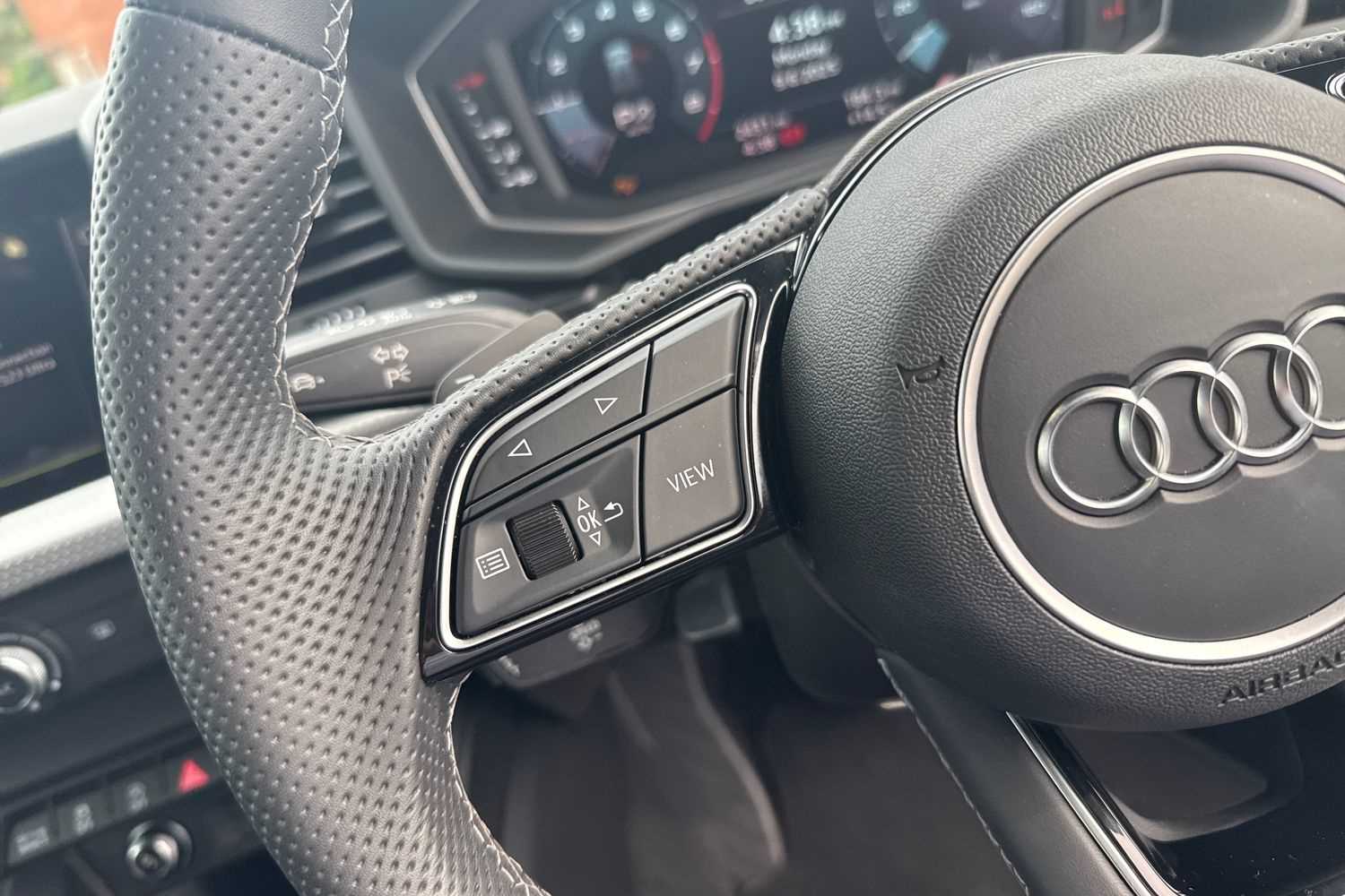 Vehicle 29