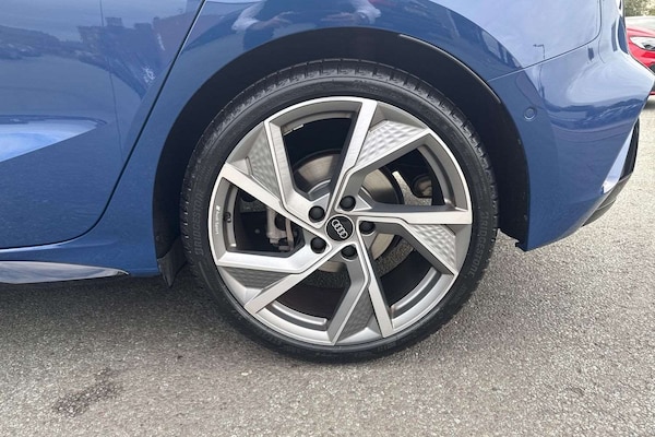 Used Audi A3 2025 for sale - 76141902: Photo 5