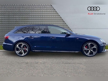 Used Audi A4 2023 for sale - 76755260: Photo