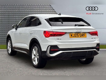 Used Audi Q3 2025 for sale - 77232947: Photo