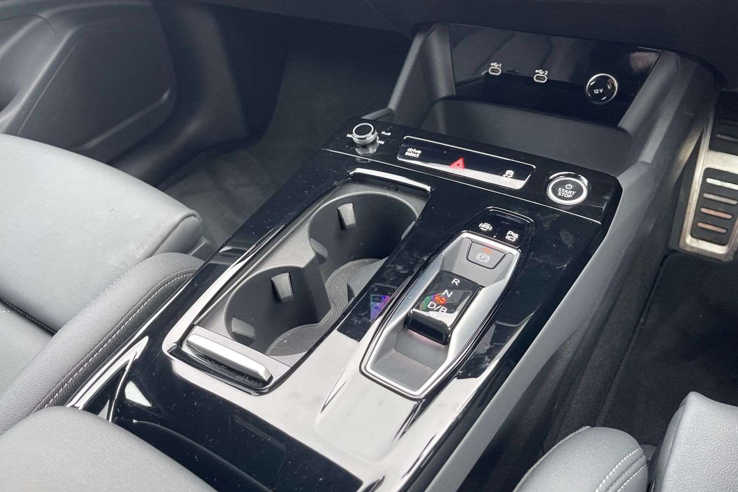 Used Audi Q6 e-tron 2025 for sale - 76460582: Photo 15