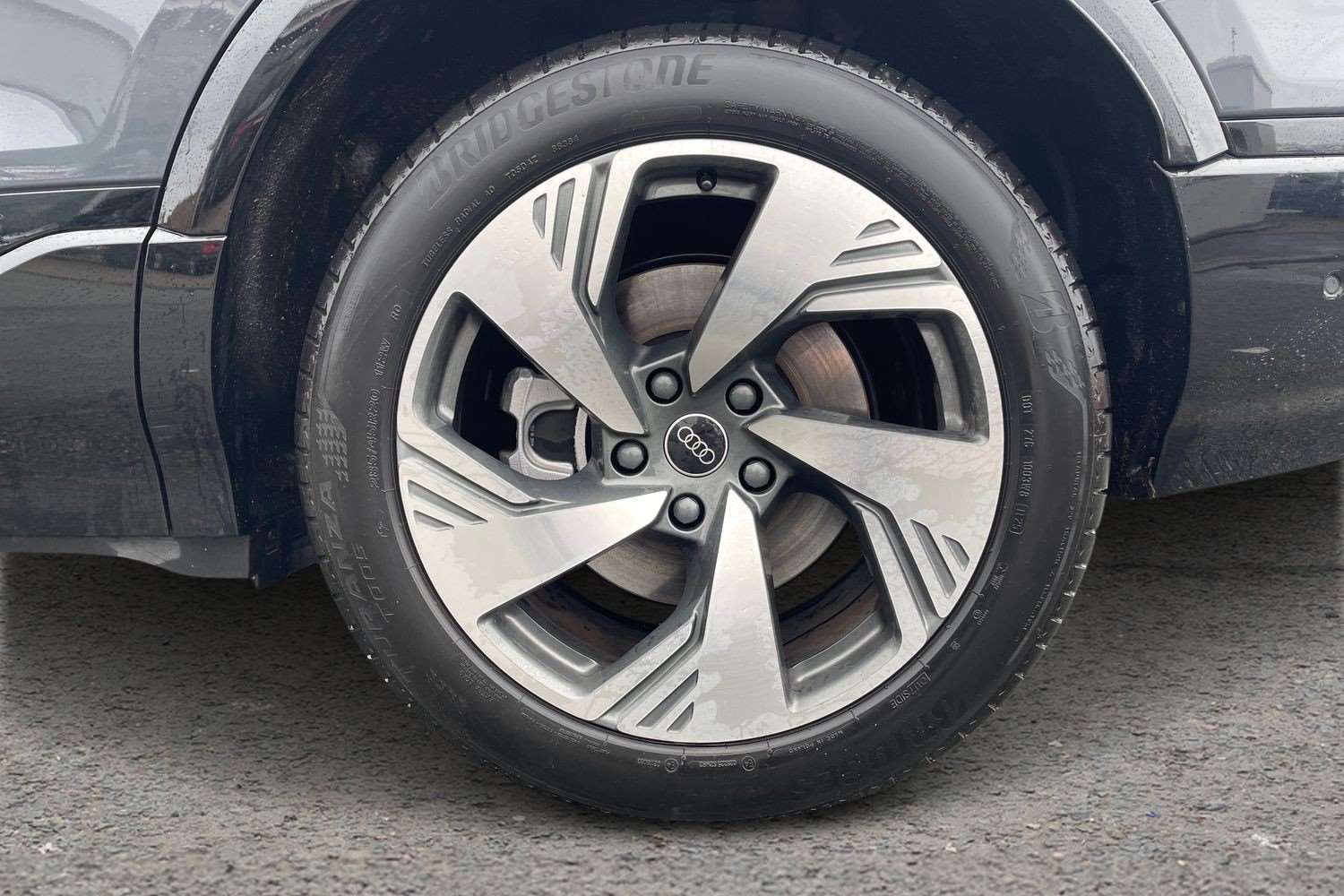 Used Audi Q6 e-tron 2025 for sale - 76460582: Photo 5