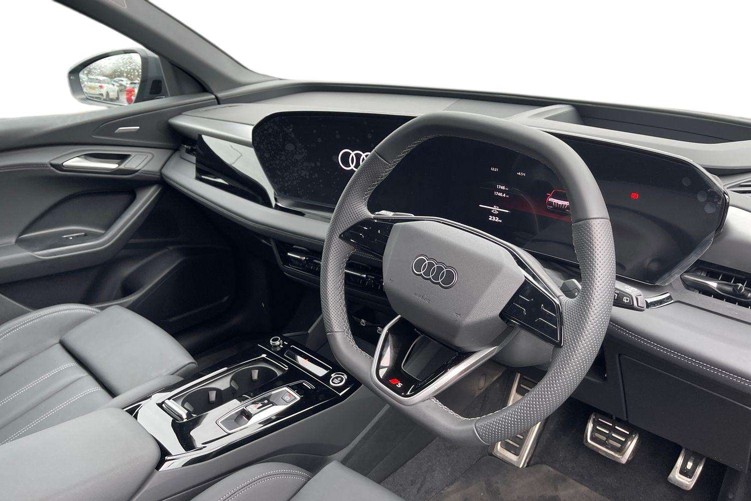 Used Audi Q6 e-tron 2025 for sale - 76460582: Photo 6