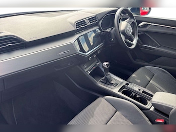 Used Audi Q3 2023 for sale - 78507132: Photo