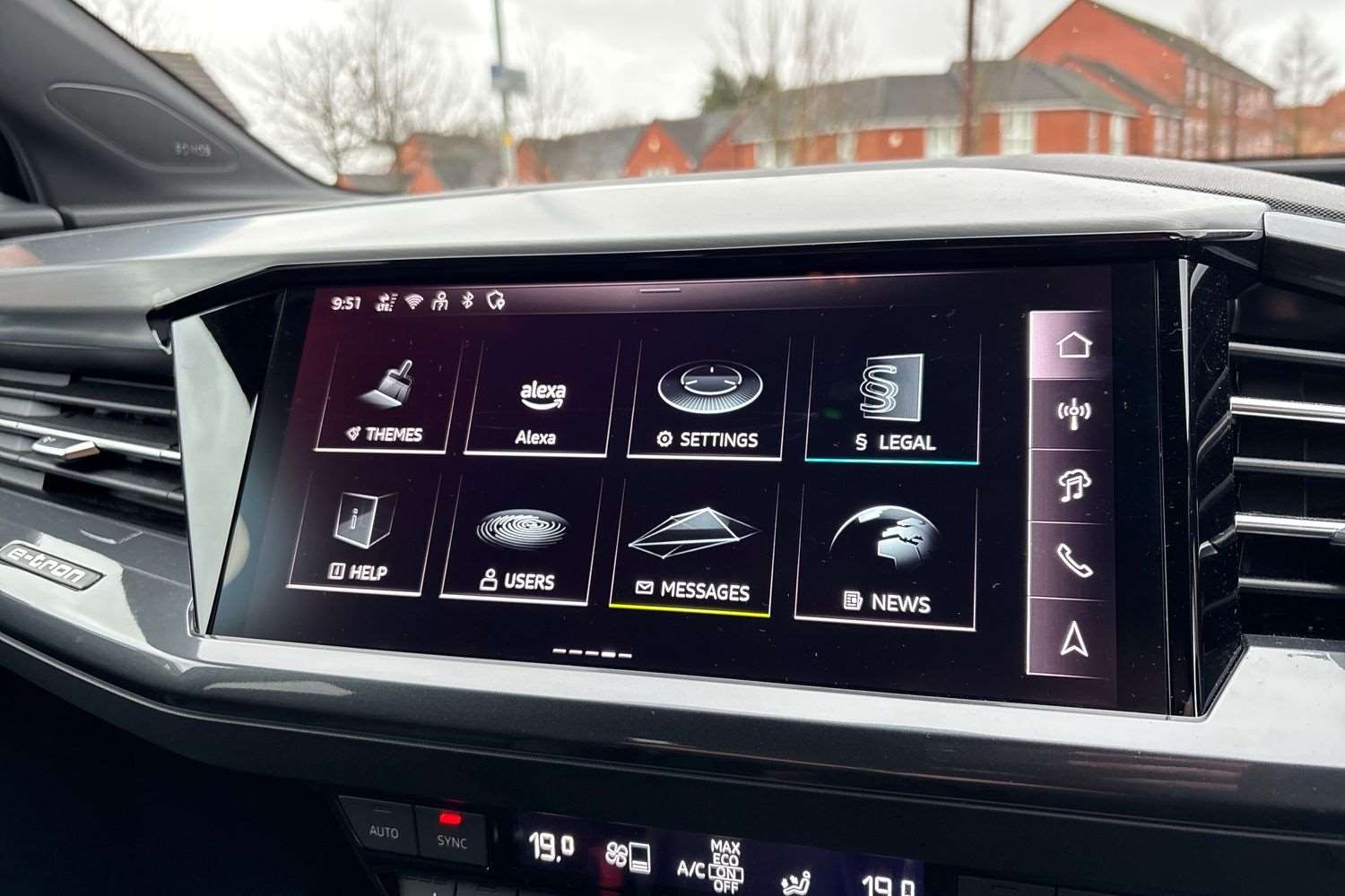 Used Audi Q4 e-tron 2025 for sale - 76929075: Photo 35