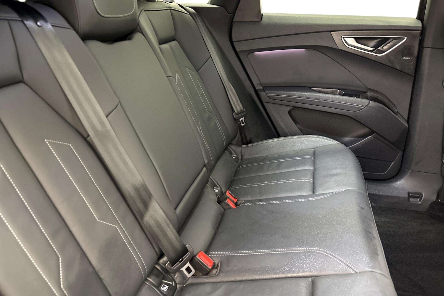 Used Audi Q4 e-tron 2025 for sale - 77772329: Photo 9