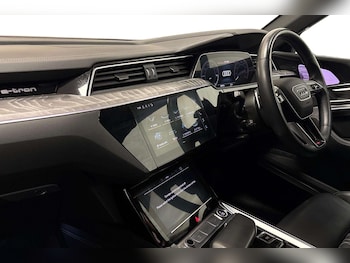 Used Audi e-tron 2022 for sale - 79397578: Photo