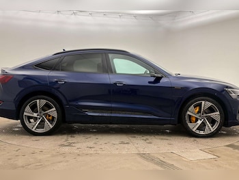 Used Audi e-tron 2022 for sale - 79397578: Photo