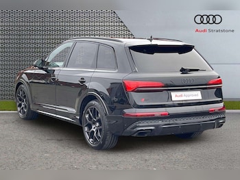 Used Audi Q7 2025 for sale - 76955242: Photo