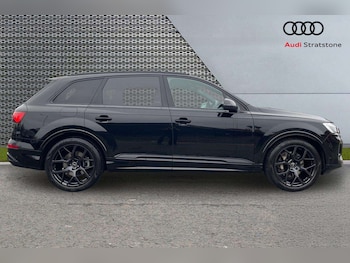 Used Audi Q7 2025 for sale - 76955242: Photo
