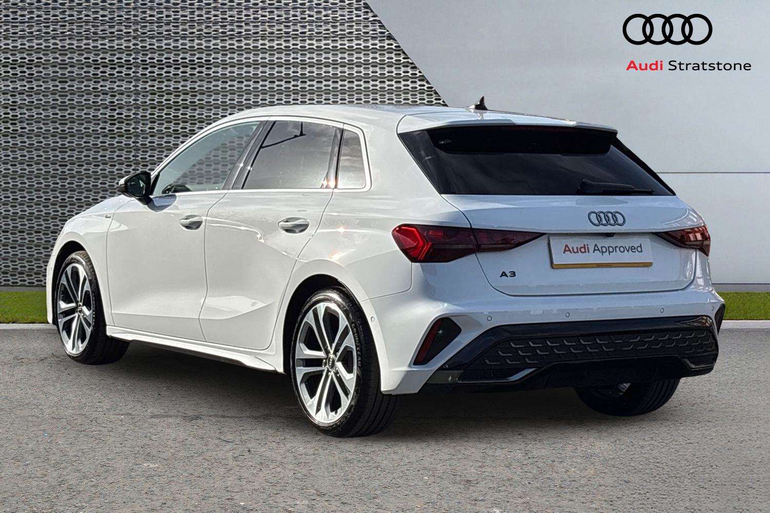 Used Audi A3 for sale - 77928797: Photo 3