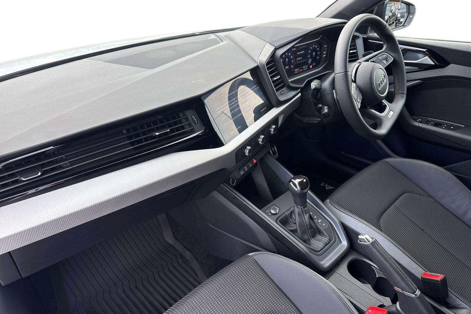 Used Audi A1 2025 for sale - 76298429: Photo 2