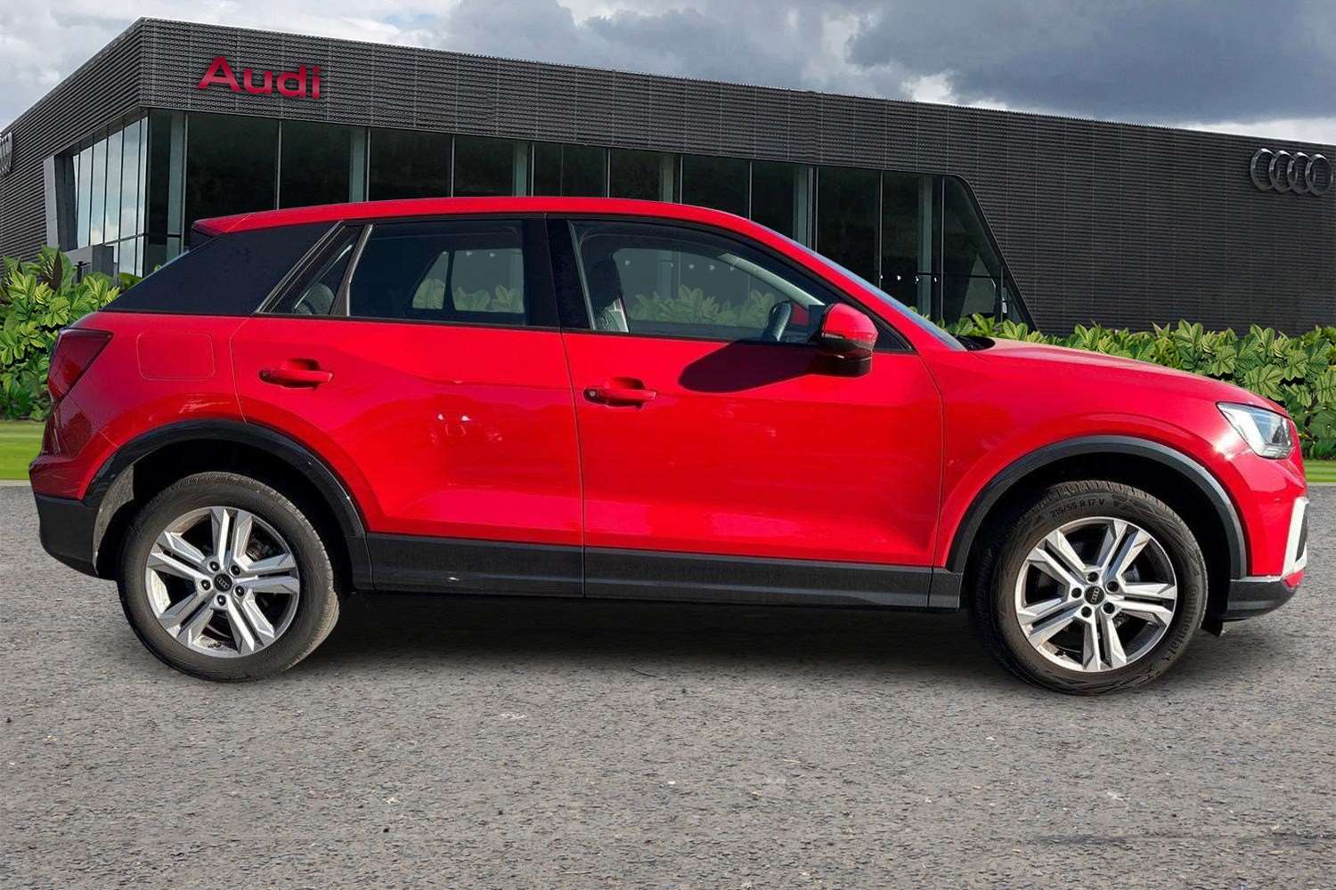 Used Audi Q2 2025 for sale - 76460399: Photo 3