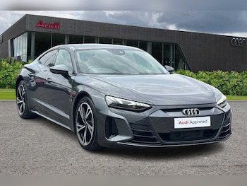 2022 - 390kW Quattro 93kWh 4dr Auto