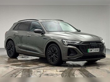 Used Audi Q8 2023 for sale - 78365636: Photo