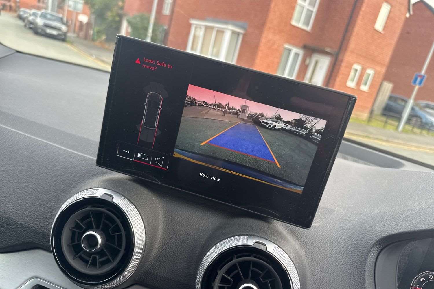 Used Audi Q2 2025 for sale - 76515574: Photo 33