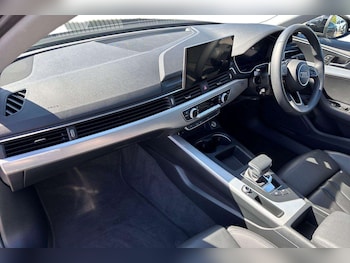 Used Audi A4 2023 for sale - 78090129: Photo