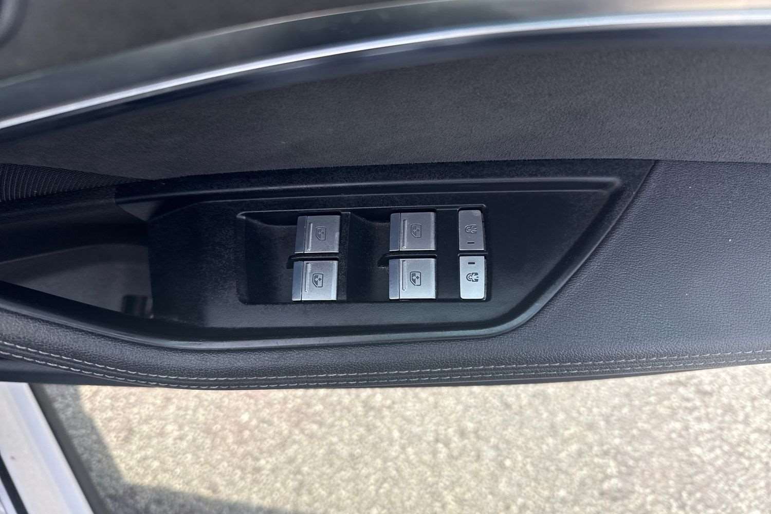 Used Audi e-tron 2022 for sale - 75733380: Photo 14