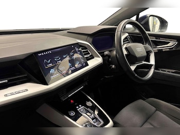 Used Audi Q4 e-tron 2023 for sale - 78278981: Photo
