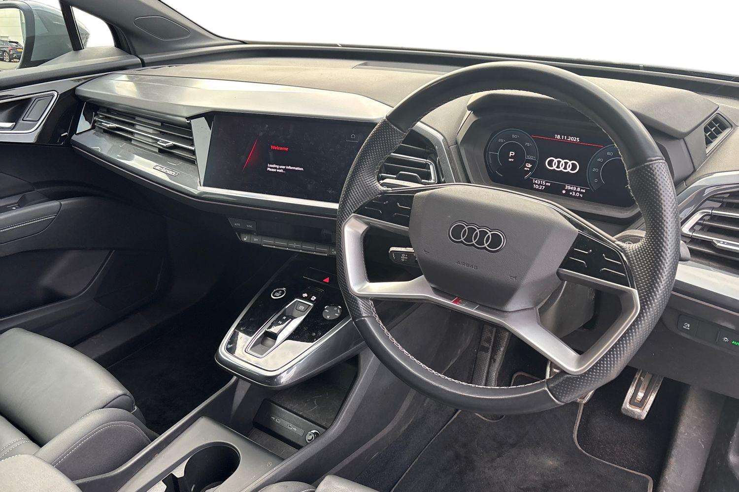 Used Audi Q4 e-tron 2023 for sale - 76624539: Photo 6