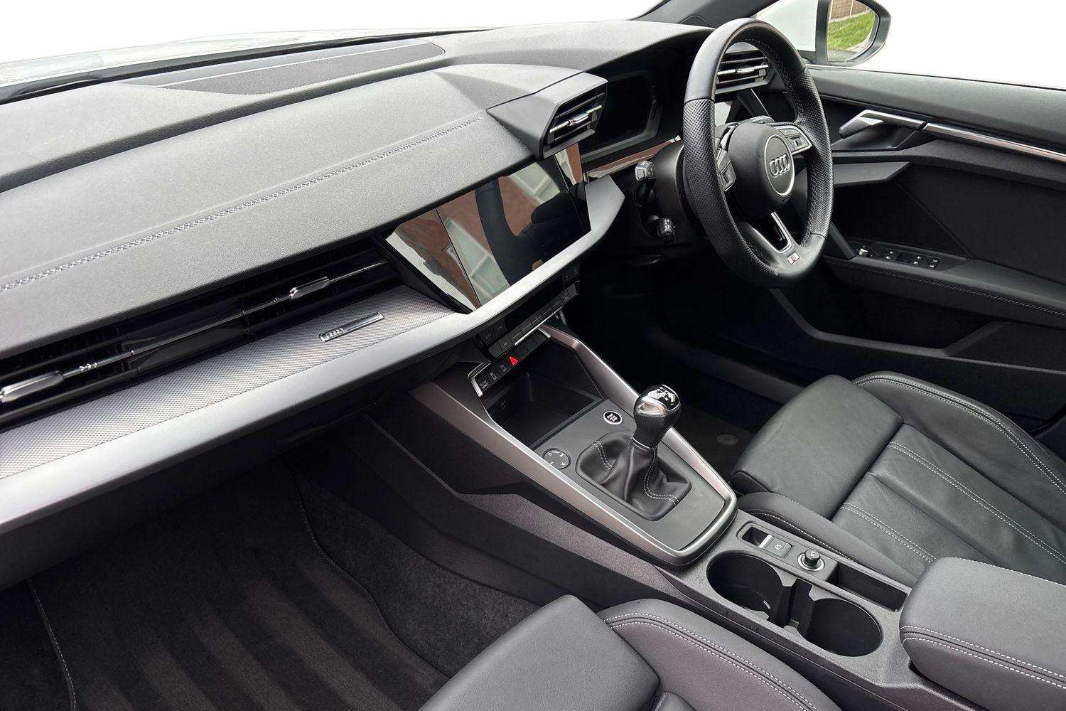 Used Audi A3 2023 for sale - 77147383: Photo 2