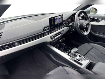 Used Audi A4 2022 for sale - 77686513: Photo