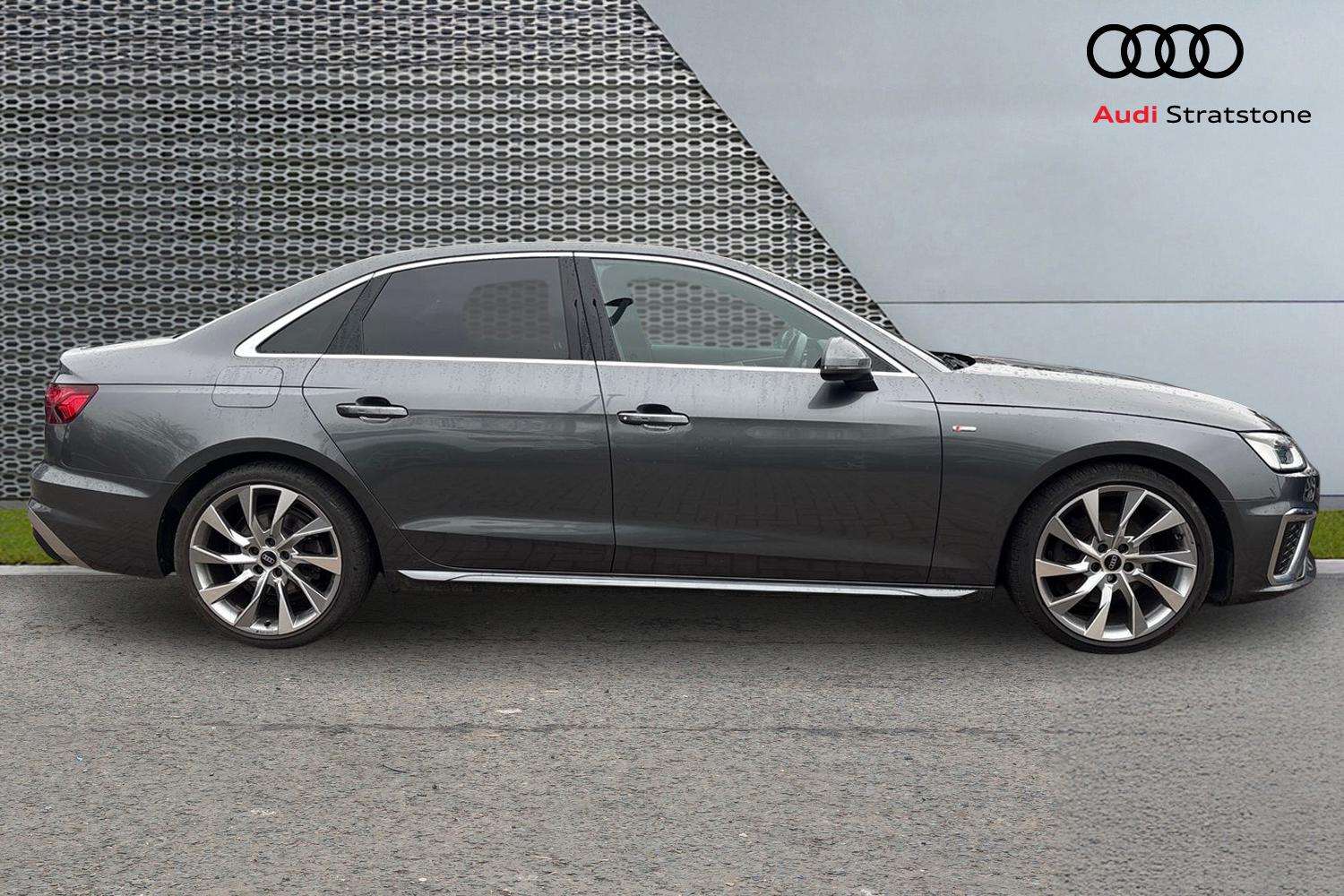 Used Audi A4 2022 for sale - 77686513: Photo 4