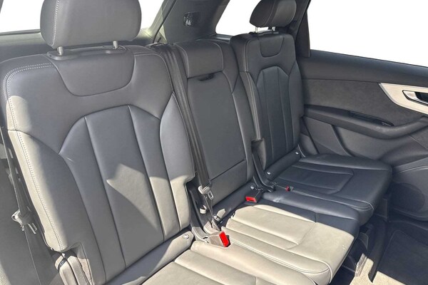 Used Audi Q7 2024 for sale - 75163702: Photo 10