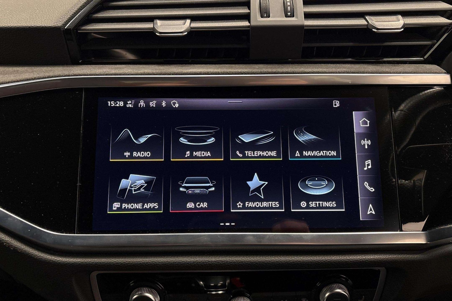 Used Audi RS Q3 2022 for sale - 78037424: Photo 8