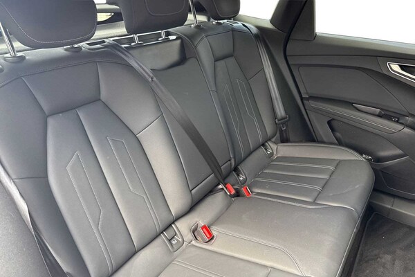 Used Audi Q4 e-tron 2025 for sale - 75177677: Photo 10