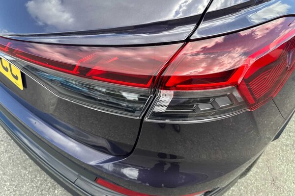 Used Audi Q4 e-tron 2025 for sale - 75177677: Photo 26