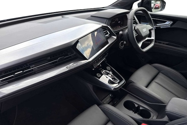 Used Audi Q4 e-tron 2025 for sale - 75177677: Photo 2