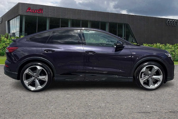 Used Audi Q4 e-tron 2025 for sale - 75177677: Photo 4
