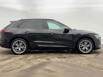 Used Audi e-tron 2021 for sale - 77772165: Photo