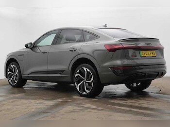 Used Audi Q8 2023 for sale - 75699578: Photo