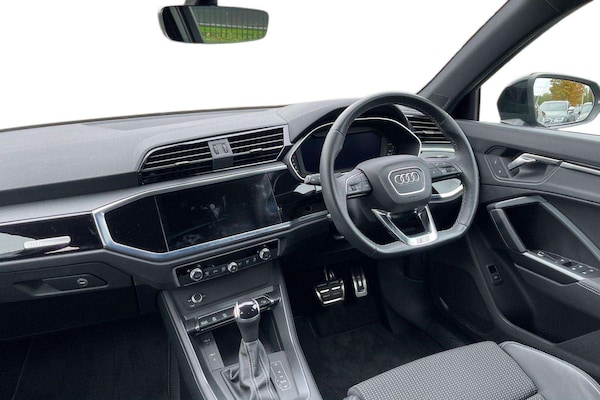 Used Audi Q3 2023 for sale - 76249058: Photo 20