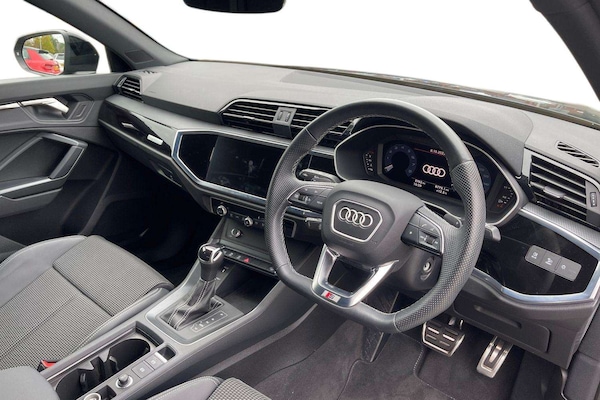 Used Audi Q3 2023 for sale - 76249058: Photo 6